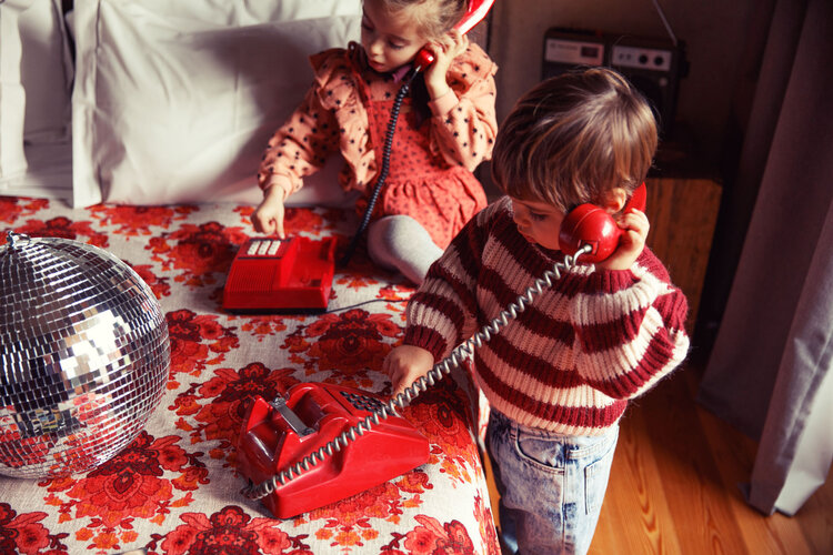 Piupiuchick Knitted sweater | Bordeaux & light pink stripes