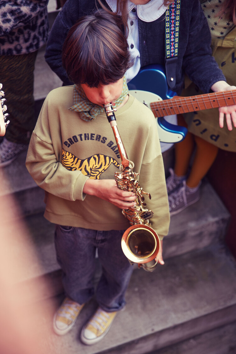 Piupiuchick Sweatshirt | Olive green w/ tiger print