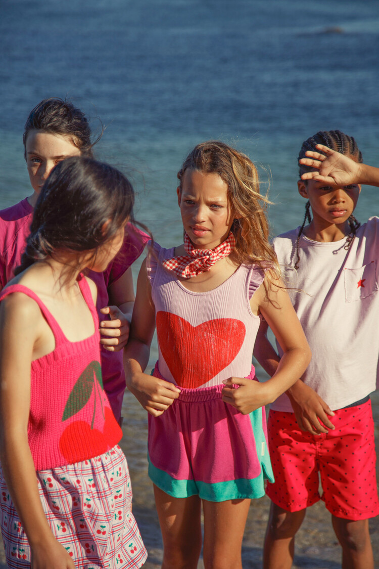 Piupiuchick knitted top w/ straps | pink w/ cherry print