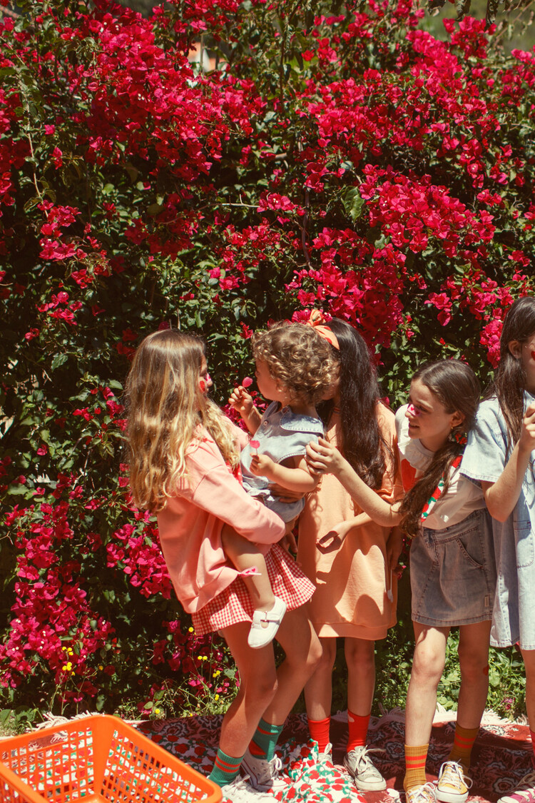 Piupiuchick socks | red w/ ecru heart