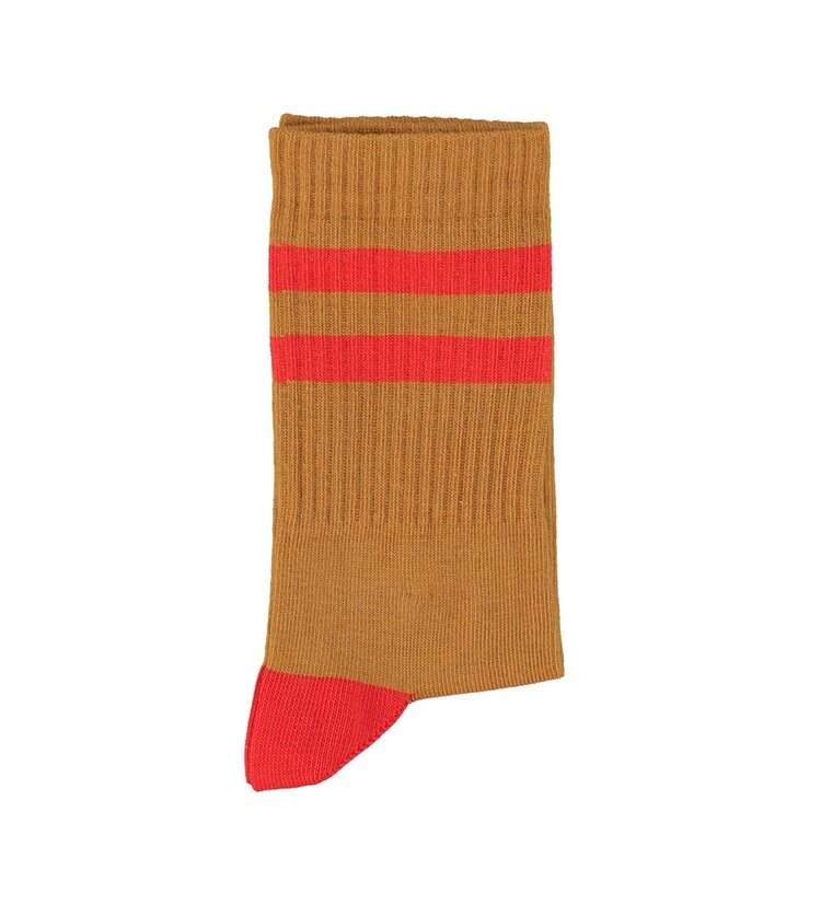 Piupiuchick socks | camel w/ red stripes