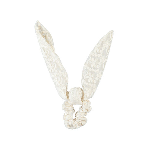 Piupiuchick scrunchie | ecru lace