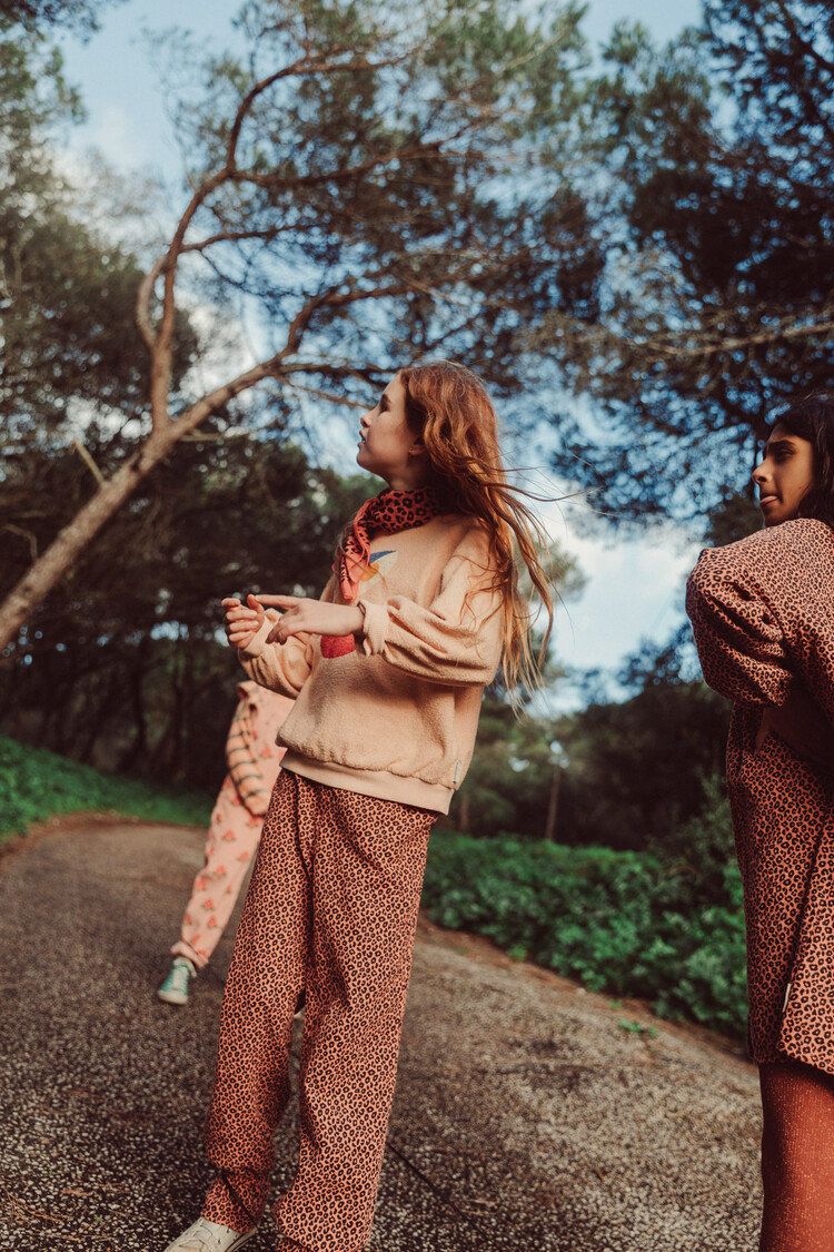 Piupiuchick sweatshirt ballon sleeves | light pink w/ desk lamp print