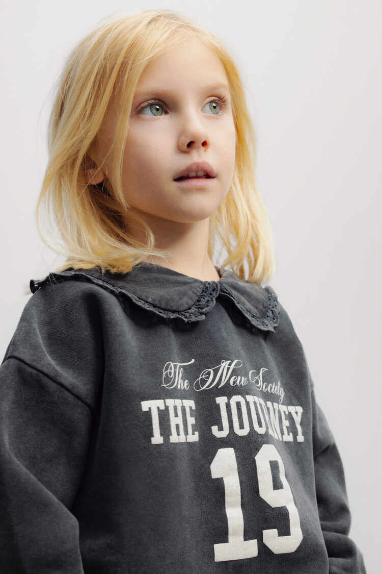The New Society Bluff Sweatshirt Forged Iron