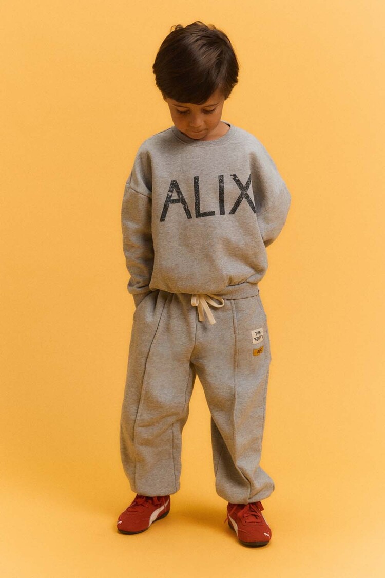 ALIX Knitted world tour sweater - soft grey melange