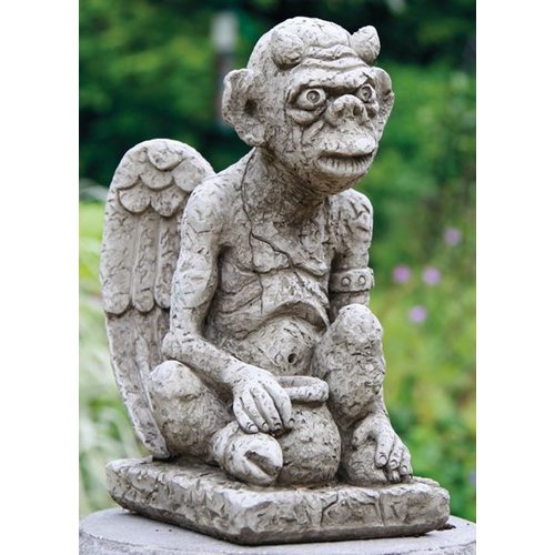Dragonstone Waterspuwer trol met pot Dragonstone Waterspuwer trol met pot