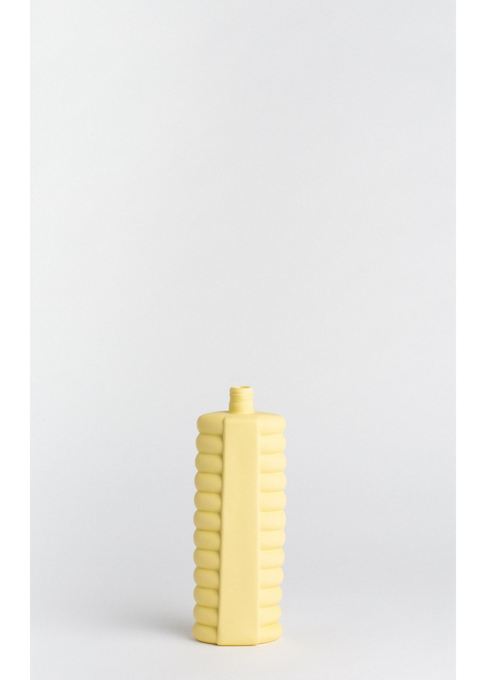 Foekje Fleur porcelain bottle vase #10 fresh yellow