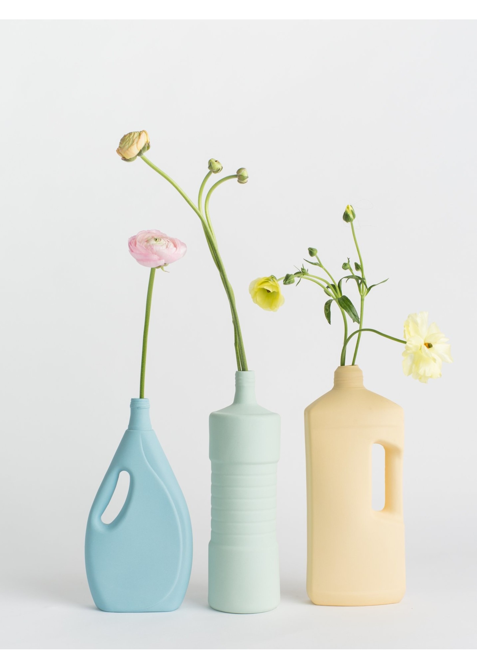 Foekje Fleur porcelain bottle vase #3 warm yellow