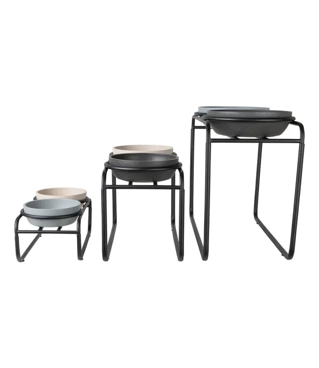 District 70 -  Futternapfständer BUTLER