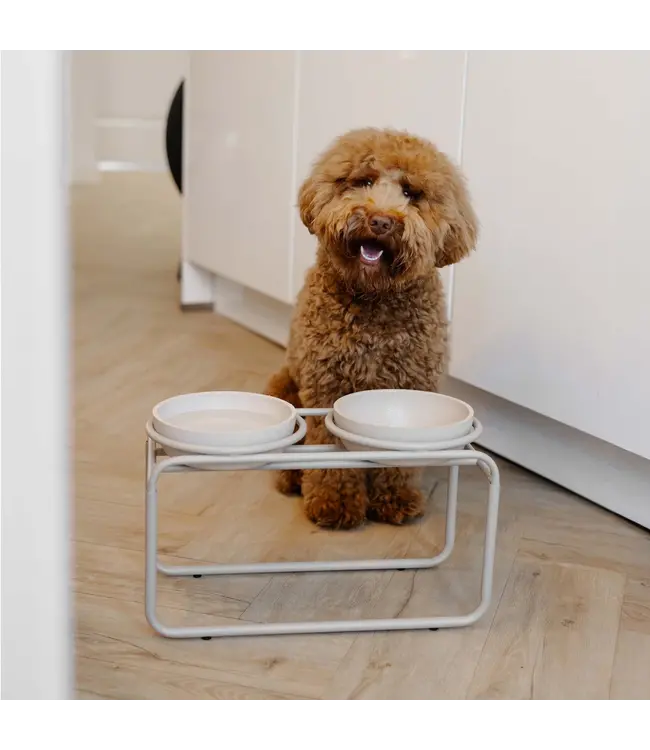 District 70 -  Futternapfständer BUTLER  - Beige