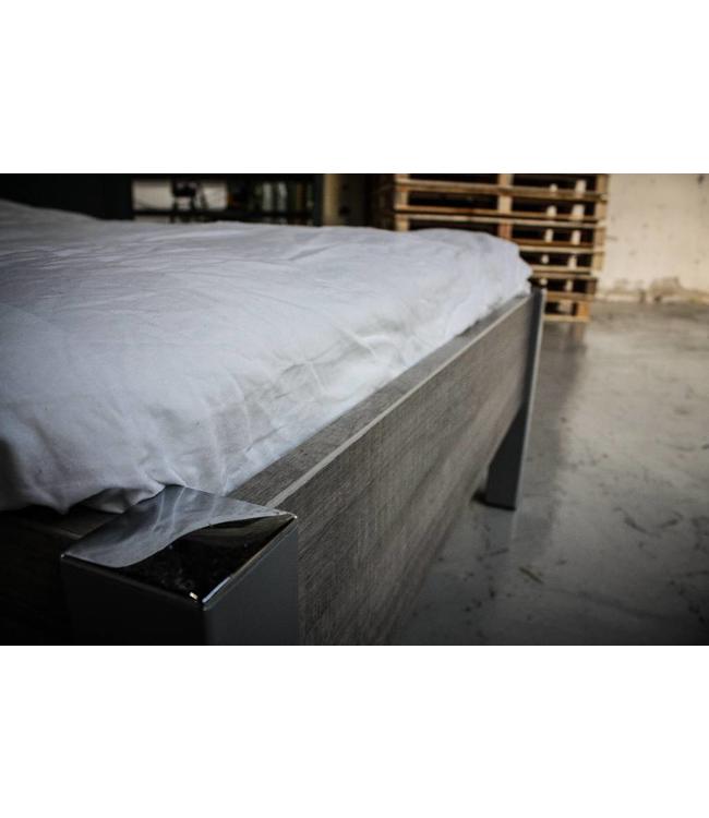 BEUK Bedframe 120X200 cm - Donker Grijs Hout - Best (Nederlands Product)