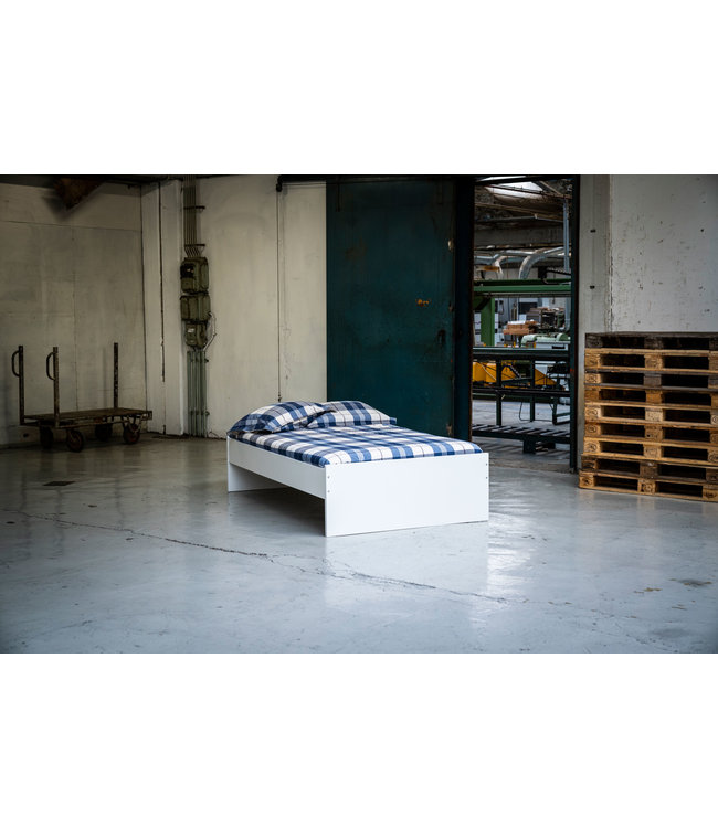 BEUK Bedframe 180x210 - Wit - Incl Middenbalk - Budel (Nederlands Product)