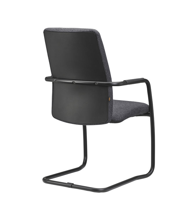 Beta Stoelen Be10 - Licht Grijs Vergaderstoel - Stapelbaar - Zwart Frame (Nederlands Product - BUUR Collectie)