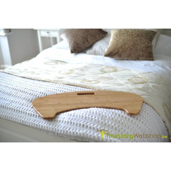 Curved transfer board in bamboo