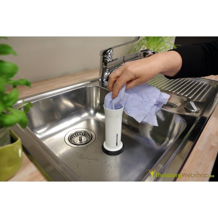 Dishcloth wringing system