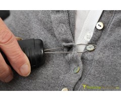 Button hook with thickened handle
