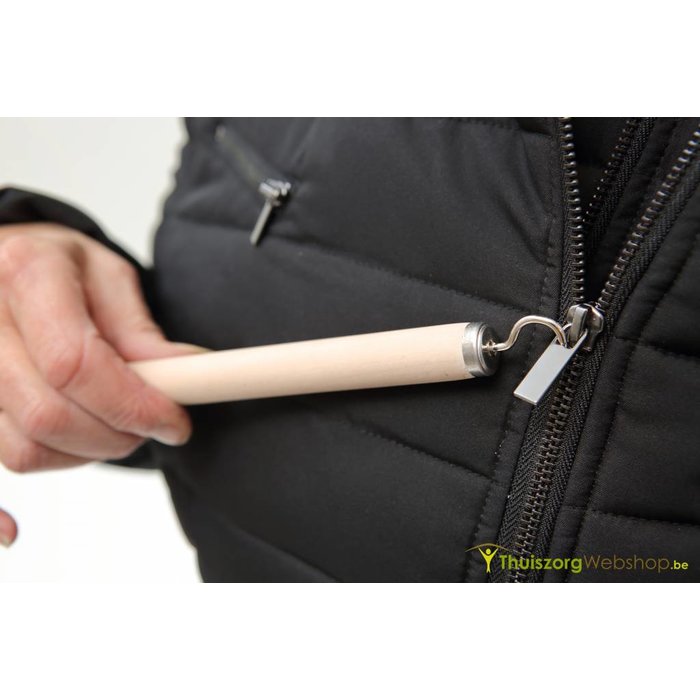 Button hook / zipper puller (2-in-1)