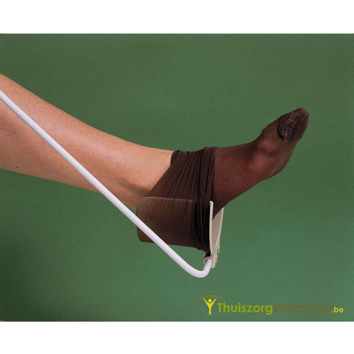 Stocking puller with extended shoe puller