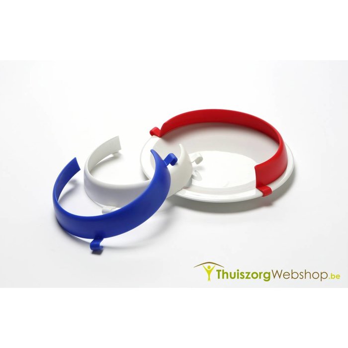 Basic package cutlery, drinking cup, plate rim and plate at Alzheimer's
