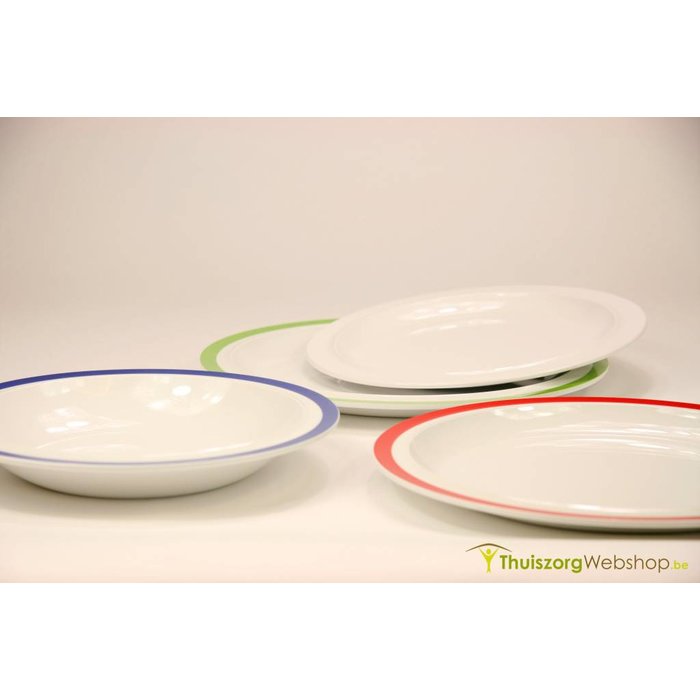 Basic package cutlery, drinking cup, plate rim and plate at Alzheimer's
