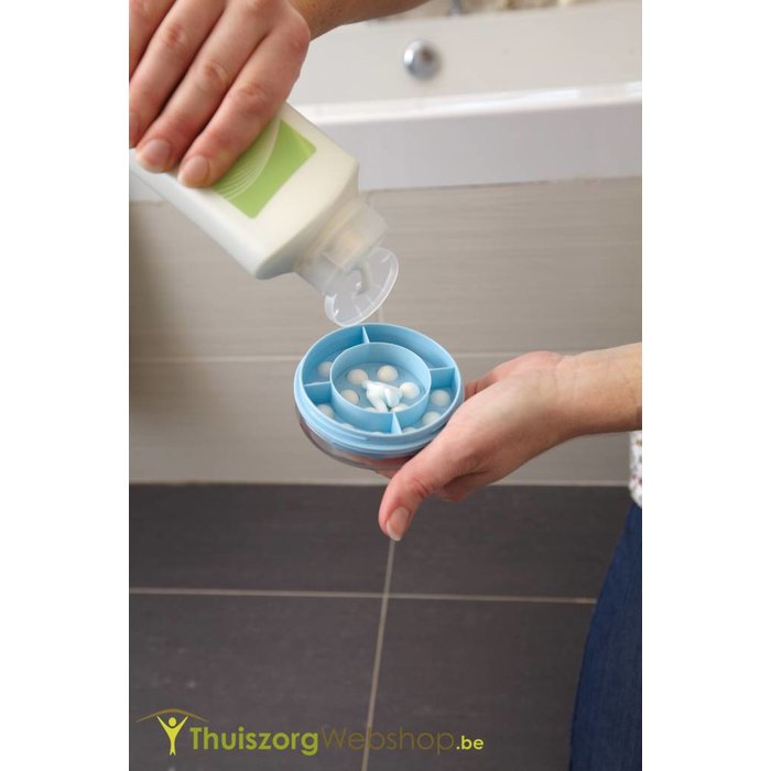 Lotion and cream applicator