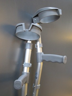 Elbow crutches for children or people of short stature Days (per pair)