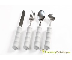 Lightweight cutlery with foam handle
