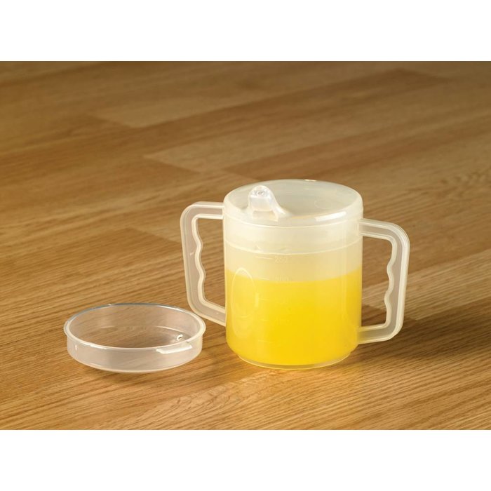 Cup with ml indication 2 handles and 2 spouts
