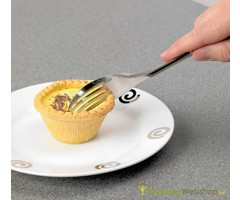 Ergonomic stainless steel fork/knife combination