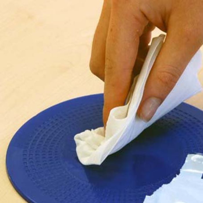 10 cleaning wipes for Dycem® anti-slip mats
