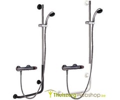 Support mural en forme de L avec pomme de douche et flexible de raccordement