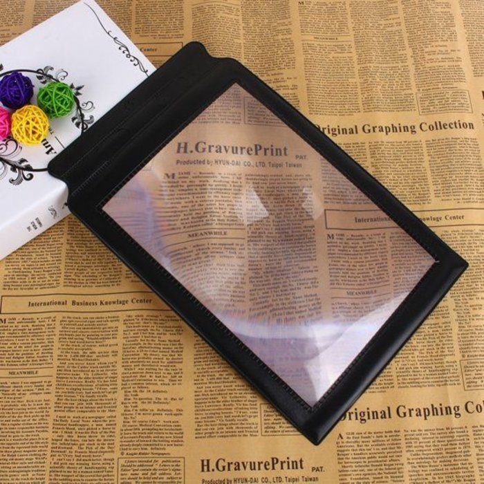 Flexible Magnifying leaf for the hand - magnification x 3.5
