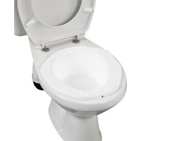Bidet attachment for standard toilet