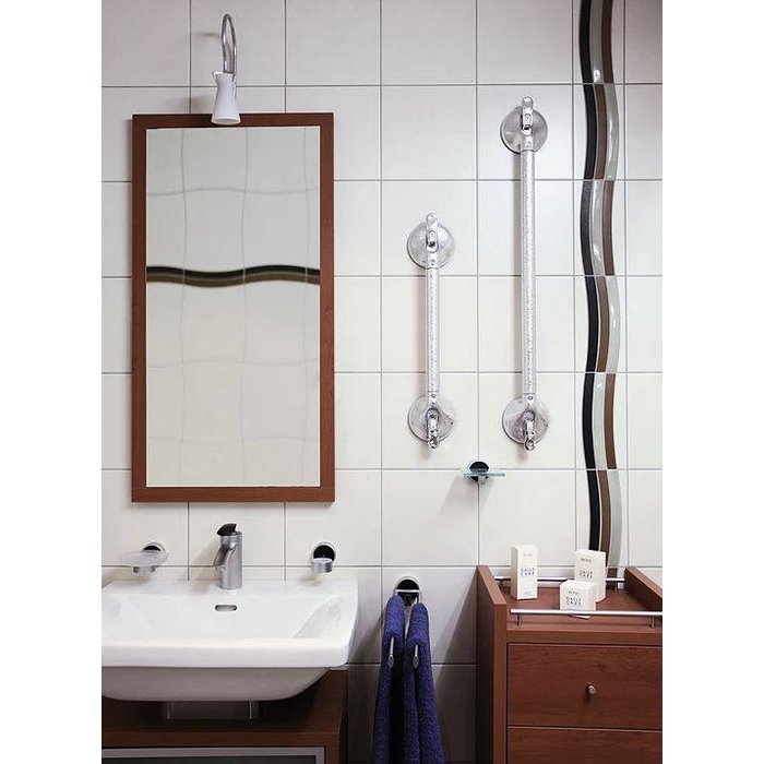 Chrome wall bracket on fixed length suction cup
