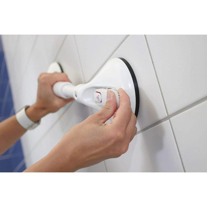 Extendable wall bracket on suction cup