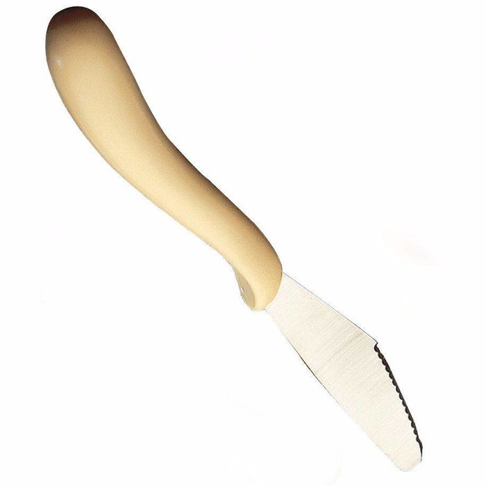 Customized cutlery with anatomical handle