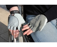 Gloves for wheelchair use Gel palm