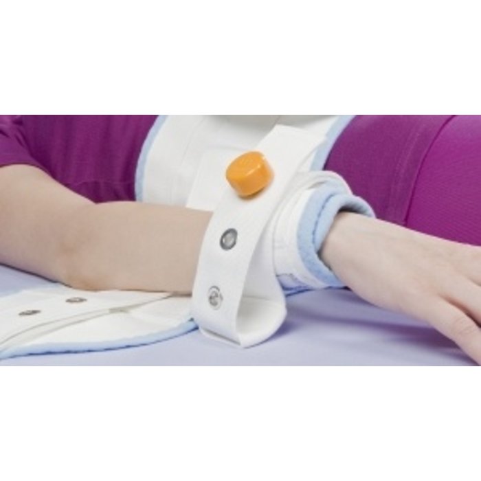 Safety belts for the bed