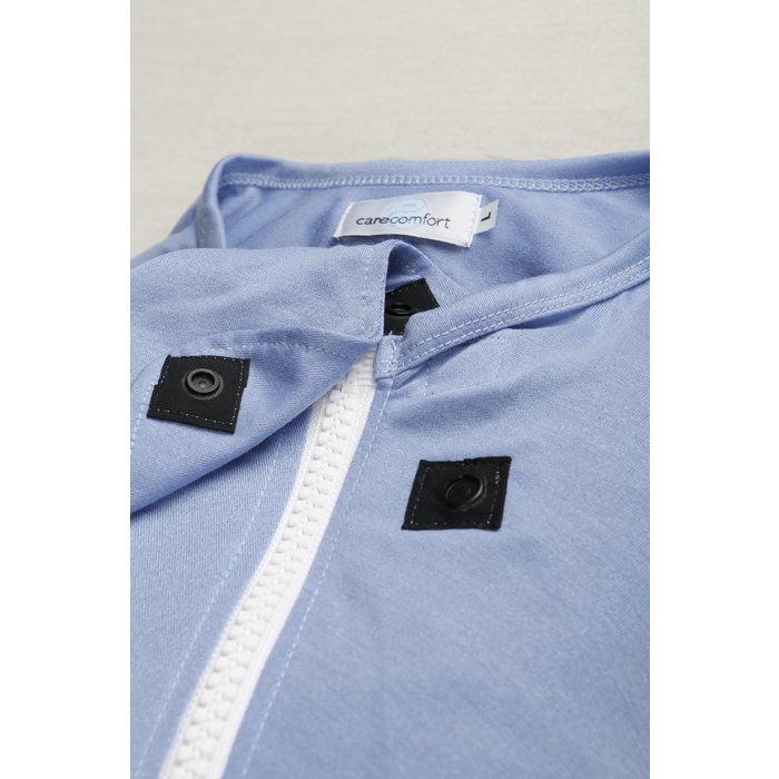 Integrated nursing blanket without sleeves - with or without center zipper