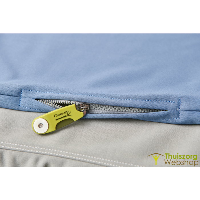 Tear sleeping bag with fixation straps