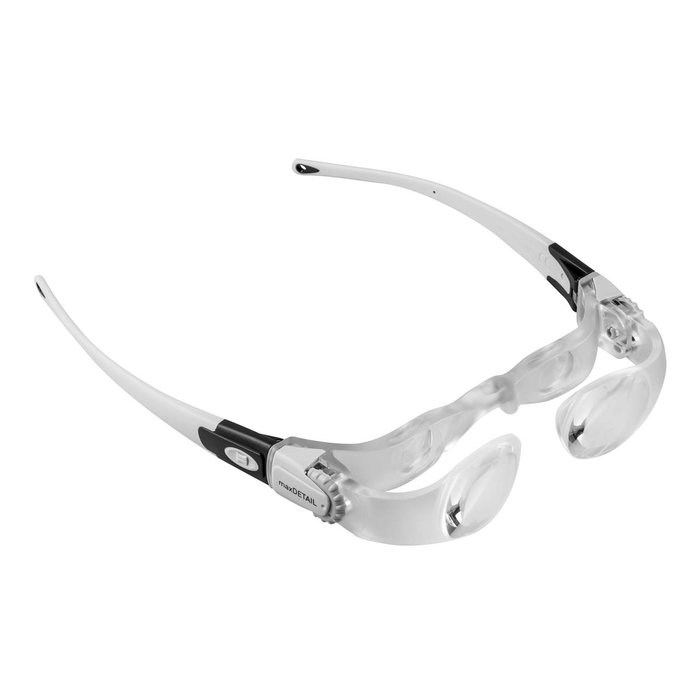 Close-up magnifying glasses with adjustable lenses