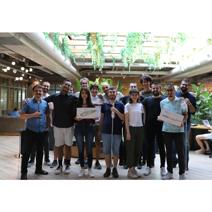 Bâton intelligent Wewalk avec application