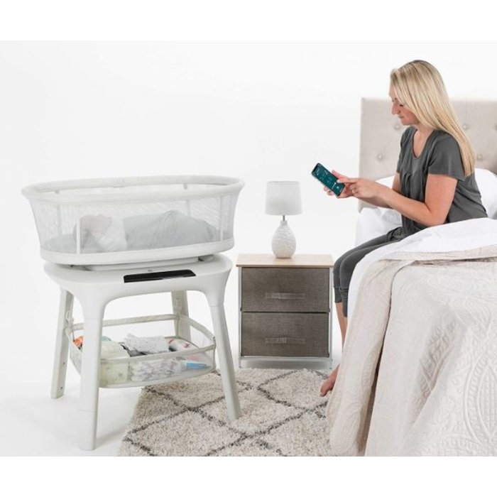 For rent: Automatically moving crib - MamaRoo Sleep - For rent