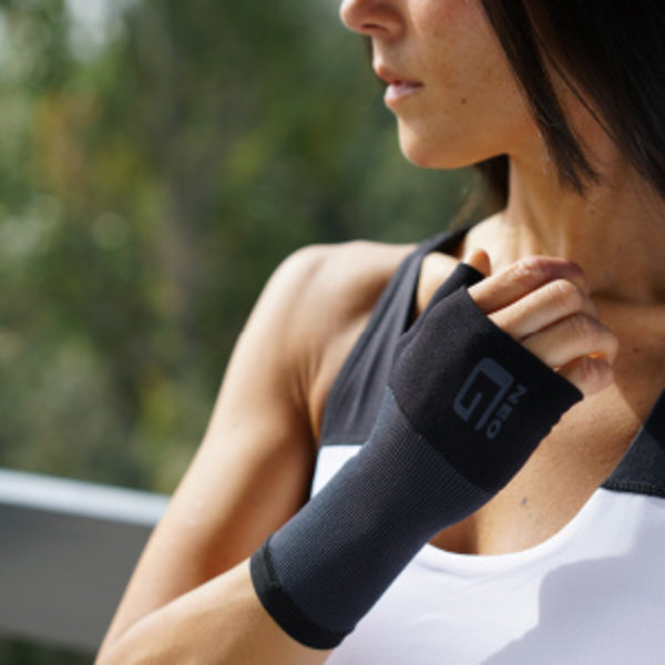 NeoG Airflow Wrist and Thumb Brace Homecare