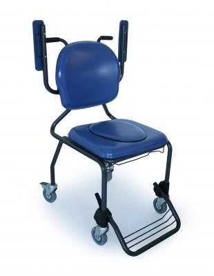 Chaise percée sur roulettes, vinyle bleu