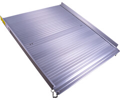 Roll-up aluminum ramp
