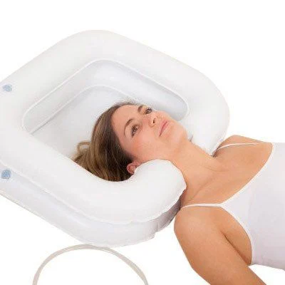 Bassine à cheveux gonflable pour le lit