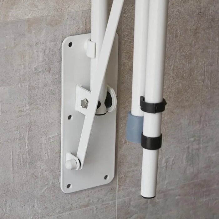 Folding toilet bracket with floor support