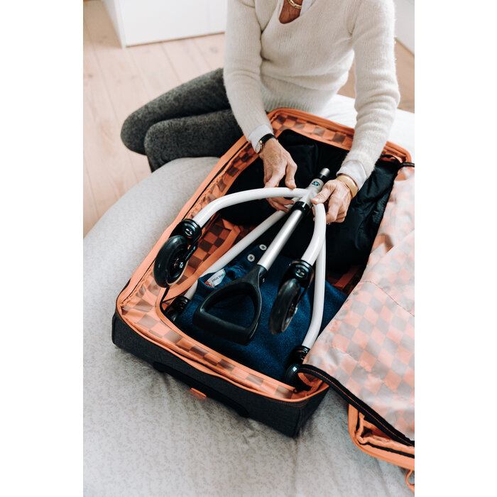The rollator that can be used with one hand: the Wheeleo®