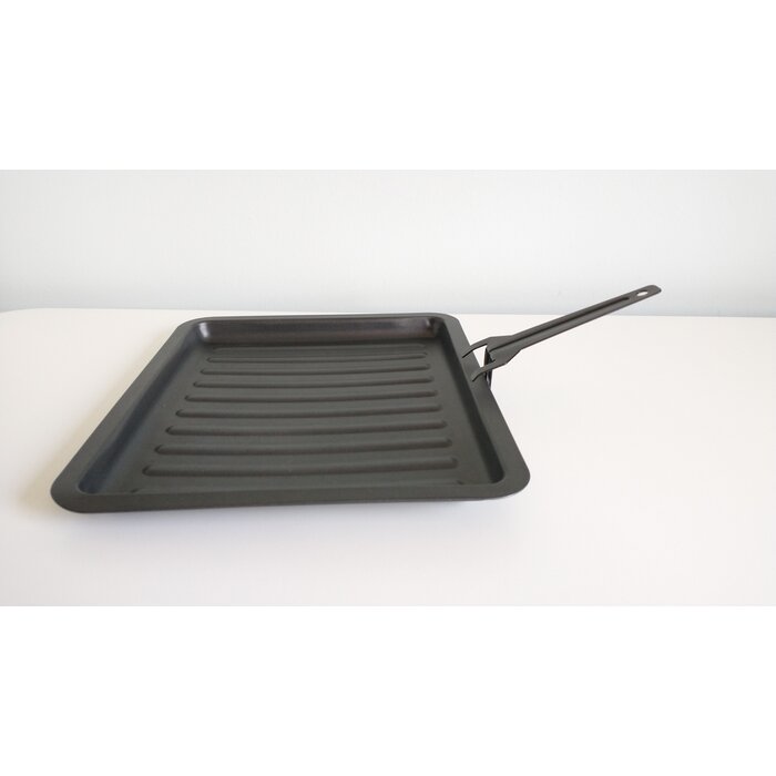 Talking oven or microwave - different variants available